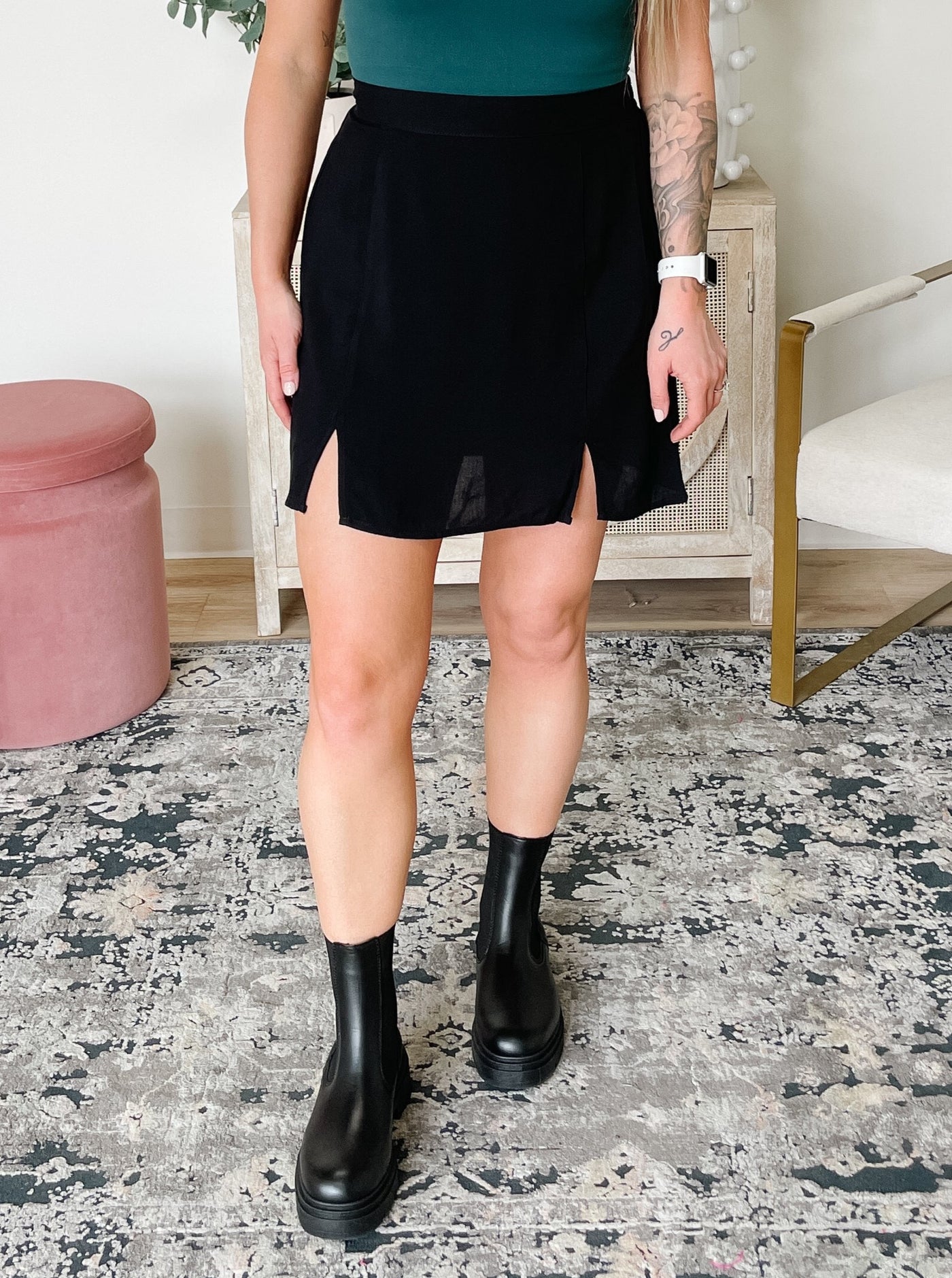 Taylor Slit Skirt in Black
