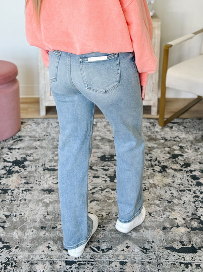 Tracey Straight Leg Jeans With Minimal Distressing in Medium Denim