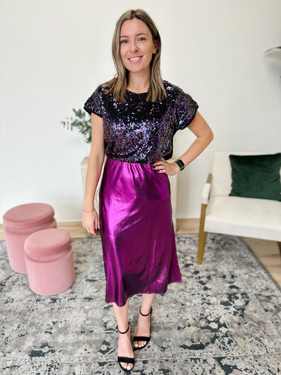 Metallic Knit Midi Skirt With Side Slit in Purple
