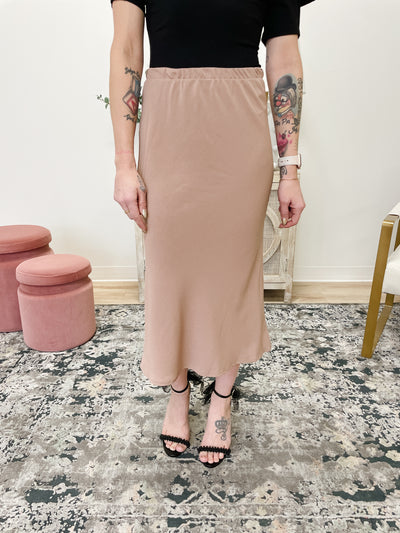 Solid Pencil Skirt in Toast